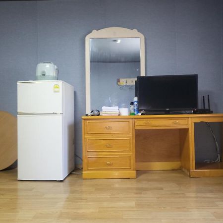 Songwol Park Motel Szokcsho Kültér fotó