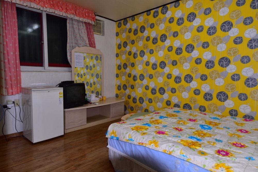 Songwol Park Motel Szokcsho Kültér fotó