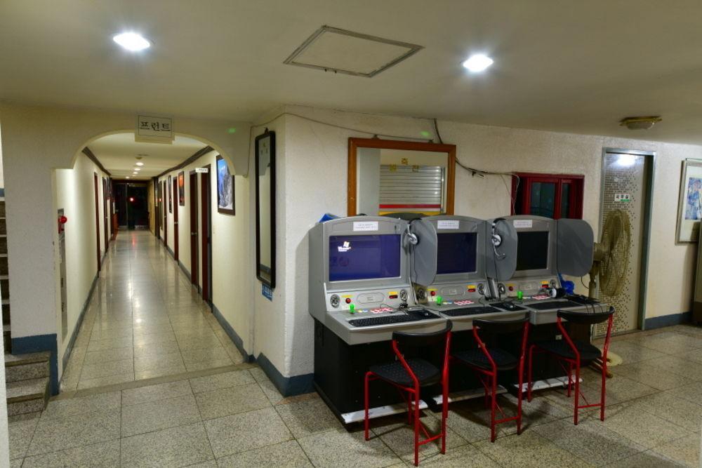 Songwol Park Motel Szokcsho Kültér fotó